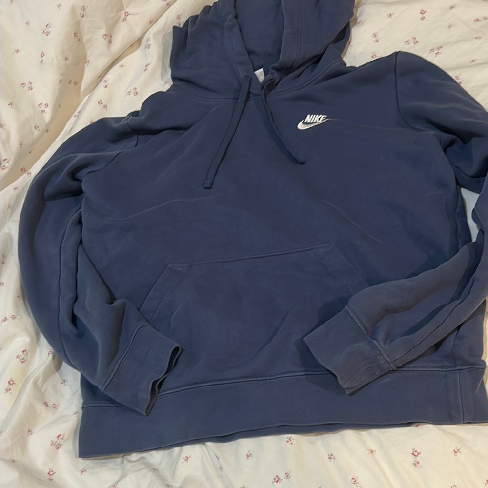 Nike Men's Blue Hoodie Sweater